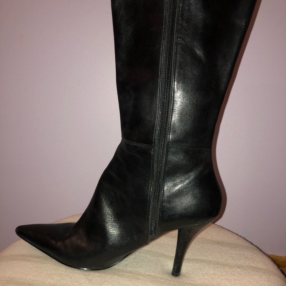 Black Pointed Toe Boots